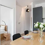 Bukowska 18 With Balcony Mtp By Renters Apartment Poznan