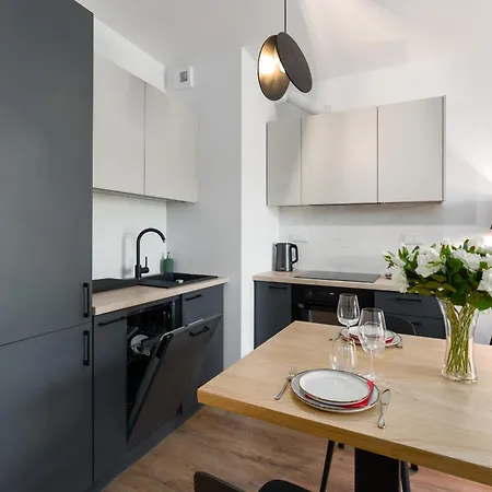 Bukowska 18 With Balcony Mtp By Renters * Poznan