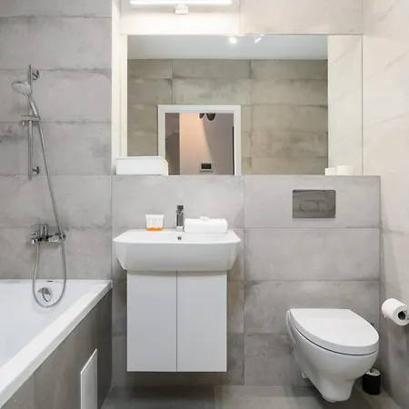 Apartment Bukowska 18 With Balcony Mtp By Renters Poznan