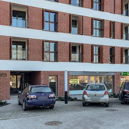 Bukowska 18 With Balcony Mtp By Renters Apartment