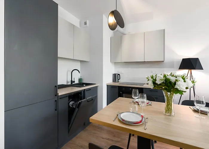 Bukowska 18 With Balcony Mtp By Renters * Poznan